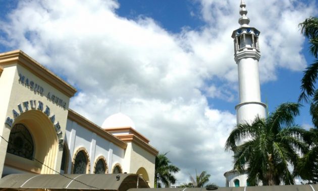 Masjid Agung Baiturrahim Gorontalo